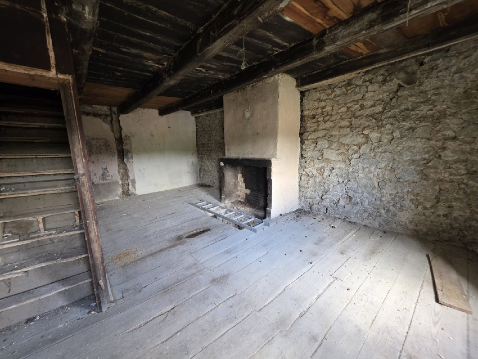 Image_, Maison, Pontaumur, ref :1895