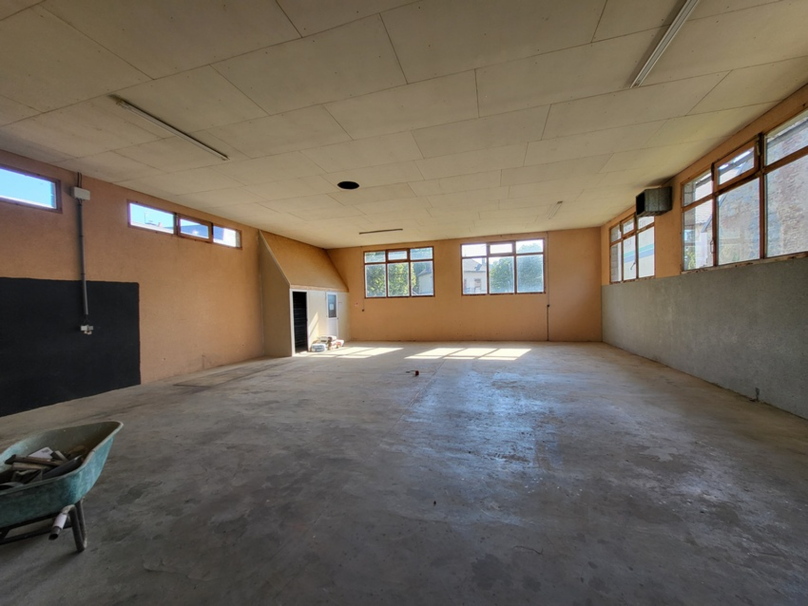 Image_, Garage, Saint-Gervais-d'Auvergne, ref :1906
