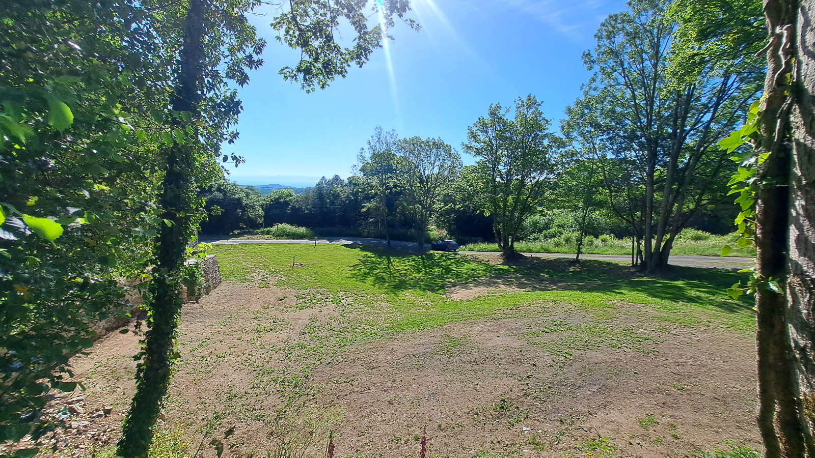Image_, Terrain à batir, Charbonnières-les-Varennes, ref :1937