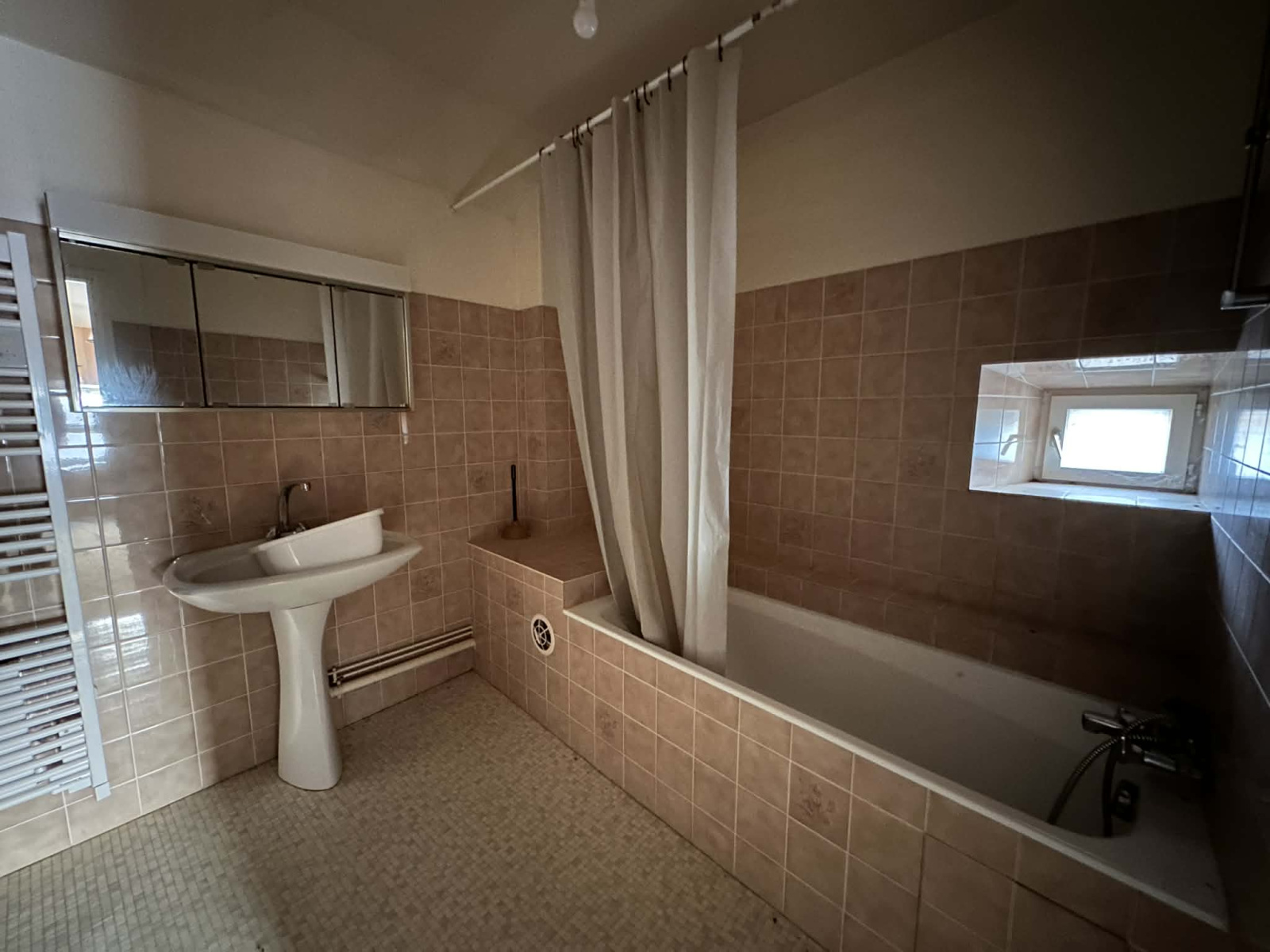 Image_, Maison, Pontaumur, ref :1909