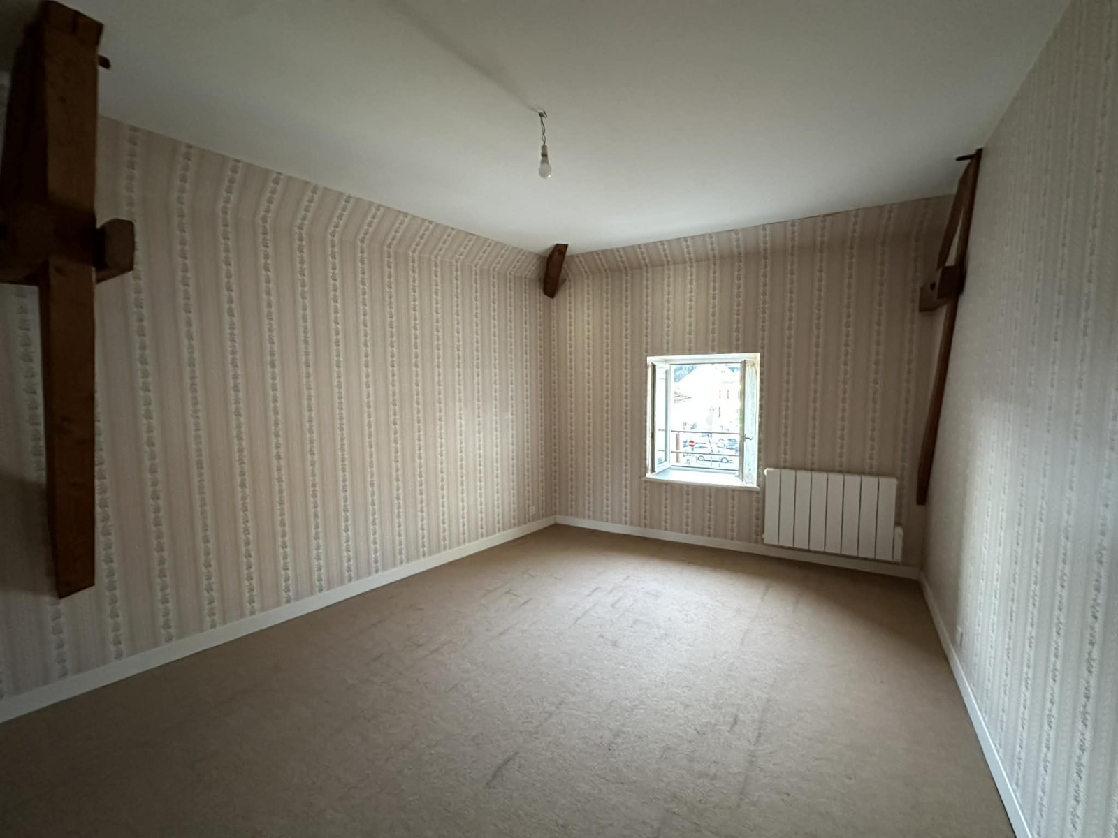 Image_, Maison, Pontaumur, ref :1909