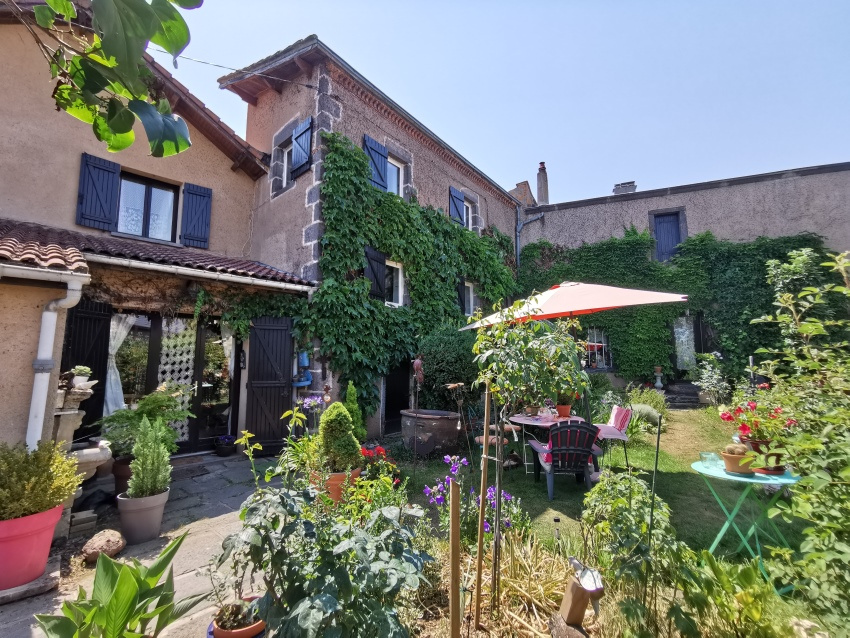 CHARBONNIERES LES VARENNES - Douhady
